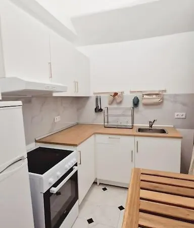Barberie, Center Apartment